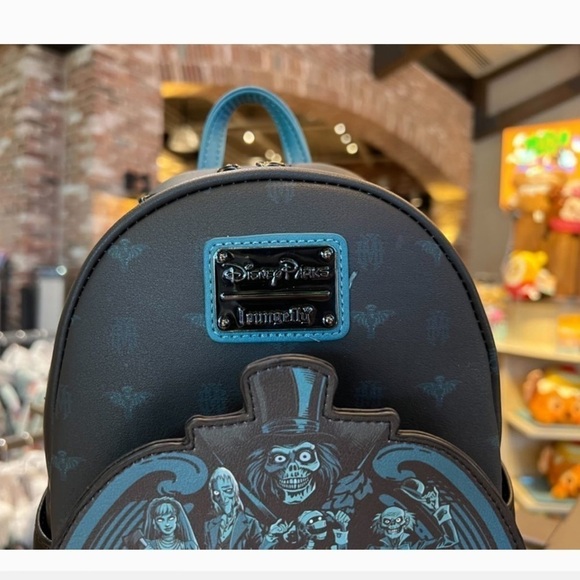 Haunted Mansion Glow In The Dark Loungefly Backpack - Picture 7 of 12